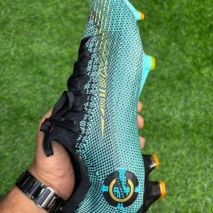 Mercurial Vapor 12 Elite CR7 Edition Low-top FG With Lace